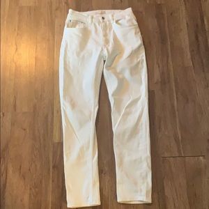 White denim jeans